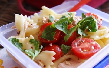 Tuna, Pasta & Cherry Tomato Salad